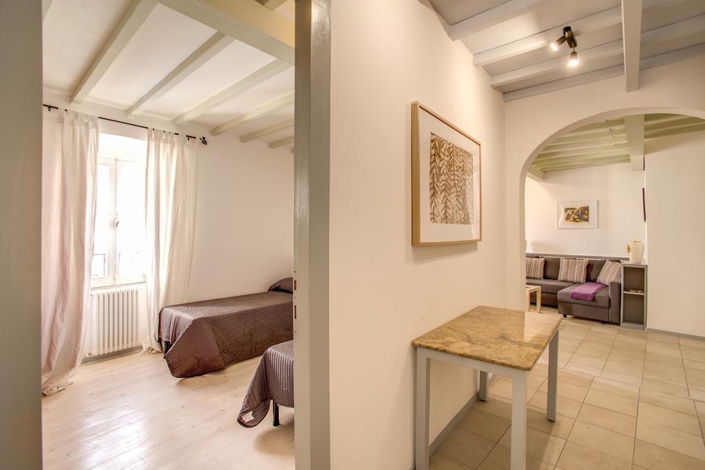 Three Bedroom Apartment Campo Dei Fiori روما المظهر الخارجي الصورة